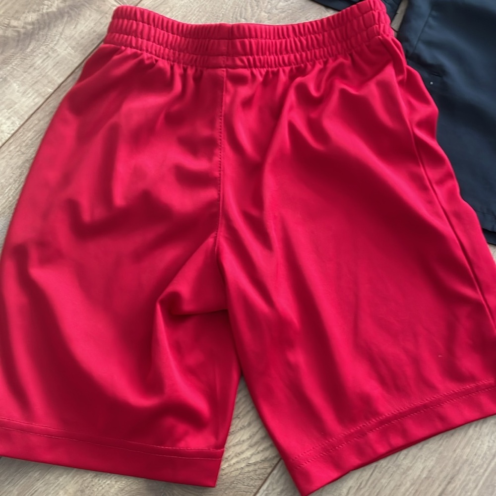 Kids Nike Dri-FIT & Under Armour Shorts - Picture 16 of 16